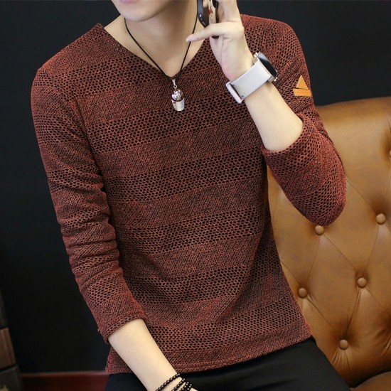 ເສື້ອຍືດແຂນຍາວຂອງຜູ້ຊາຍຄໍ V ອົບອຸ່ນເທິງດູໃບໄມ້ລົ່ນແລະລະດູຫນາວບວກກັບ velvet ຫນາແຫນ້ນຂອງຜູ້ຊາຍ trendy wool ເຄື່ອງນຸ່ງຫົ່ມດູໃບໄມ້ລົ່ນ knitted bottoming shirt